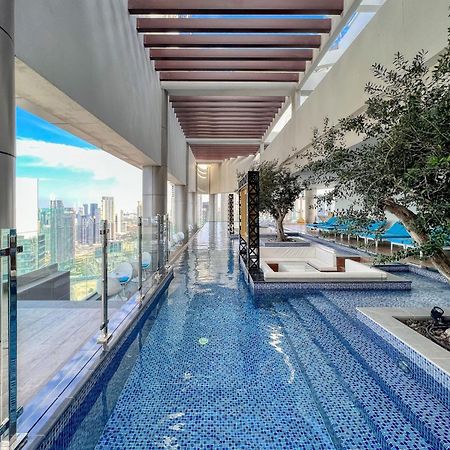 Apartamento Highest Infinity Pool In Downtown Dubái Exterior foto
