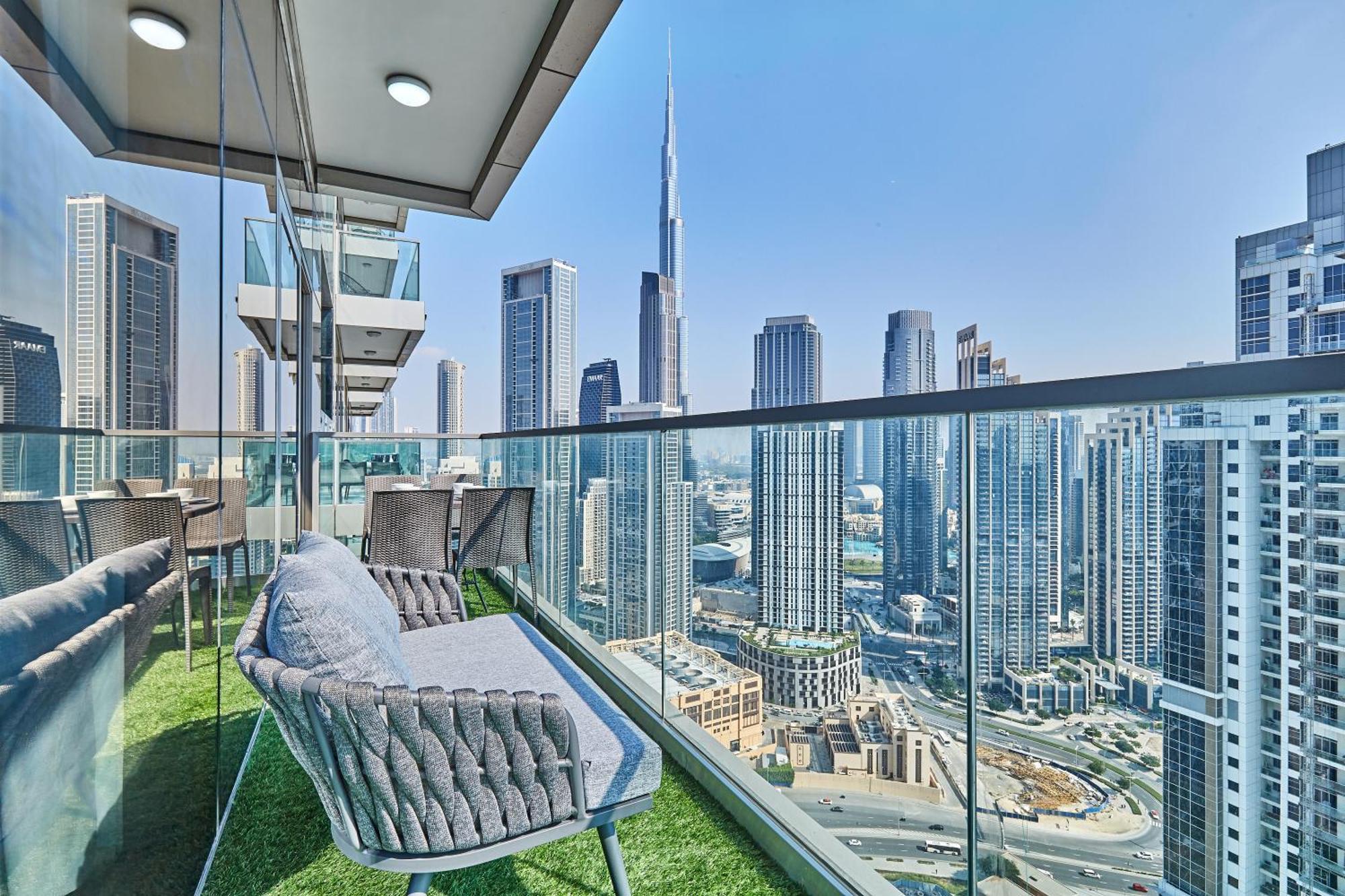 Apartamento Highest Infinity Pool In Downtown Dubái Exterior foto