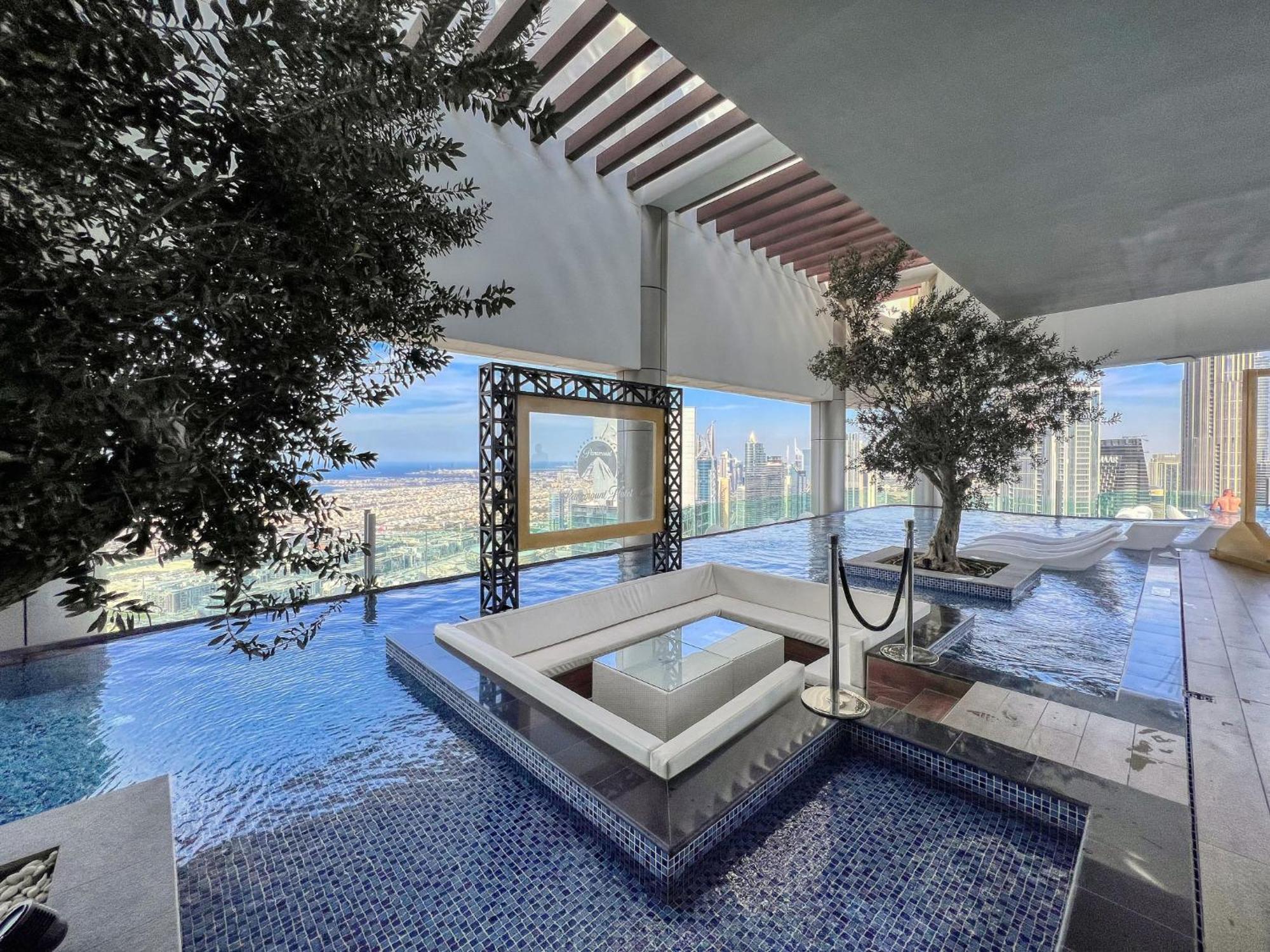 Apartamento Highest Infinity Pool In Downtown Dubái Exterior foto
