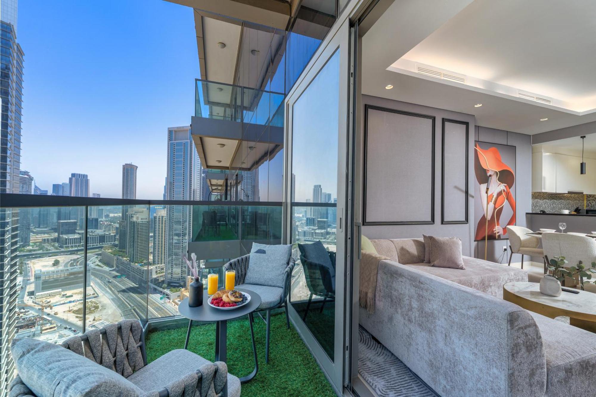 Apartamento Highest Infinity Pool In Downtown Dubái Exterior foto